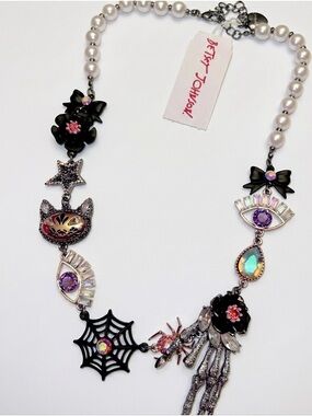 NWT Betsey Johnson Halloween Necklace Rare